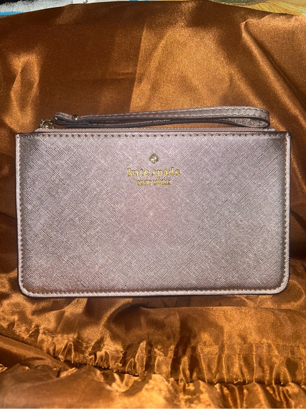 Kate Spade Wristlet Wallet in Metallic Pink/Taupe. NWOT